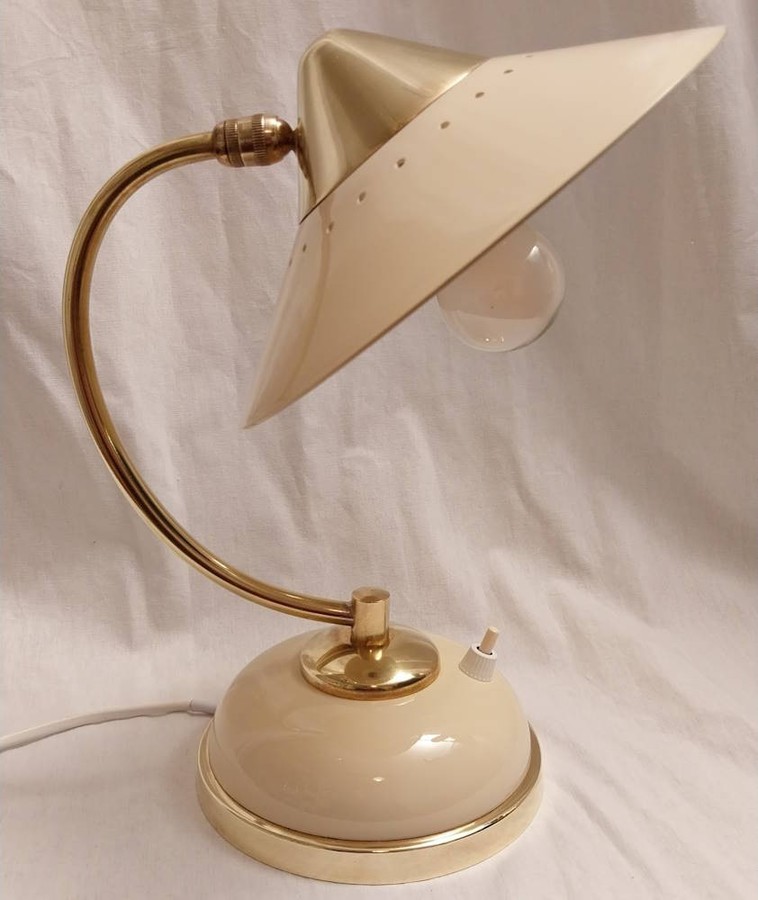 Bajonettlampe aus den 1950er Jahren
